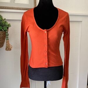 Orange Kiss Rust Ribbed Top sz M